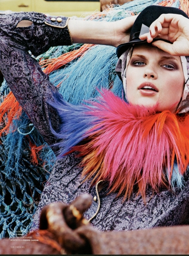 Bette Franke  L’Officiel Dutch September 2010 photographer Giulia Noni 